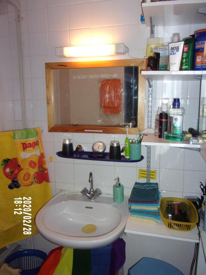 Une Halte Sur Valence Apartment Valence  Bagian luar foto